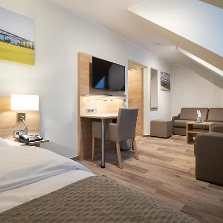 Отель Wolfsburg Fallersleben Hotel By Belvilla 3*