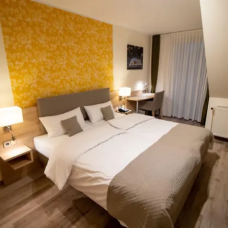 Uno Am Spieker Fallersleben Hotel 3*