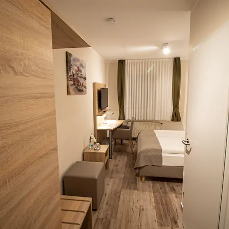 Uno Am Spieker Fallersleben Hotel Wolfsburg