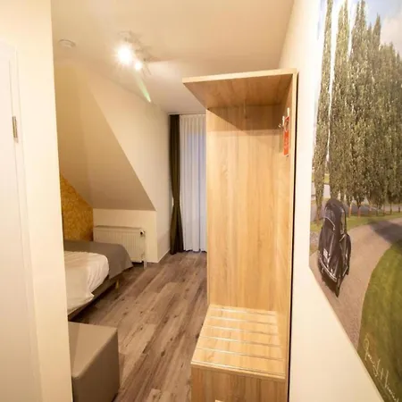 Uno Am Spieker Fallersleben Hotel