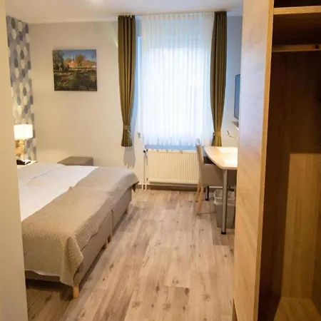 Uno Am Spieker Fallersleben Hotel