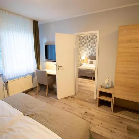 Uno Am Spieker Fallersleben Hotel
