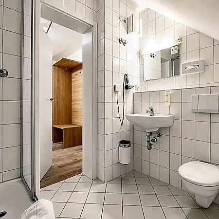 Hotel Fallersleben By Belvilla Wolfsburg