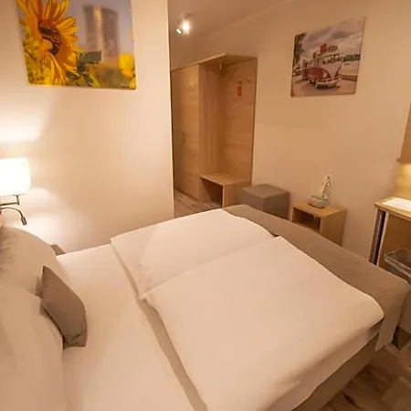 Hotel Fallersleben By Belvilla Wolfsburg