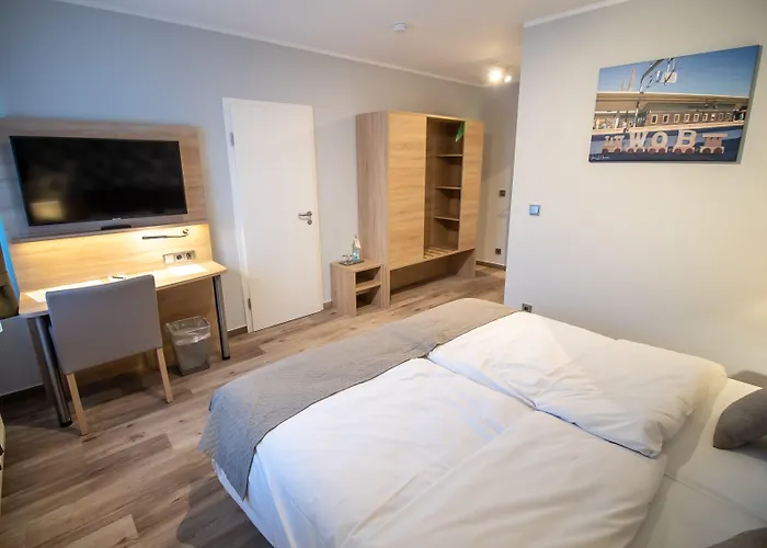 Uno Am Spieker Fallersleben Szálloda 3*